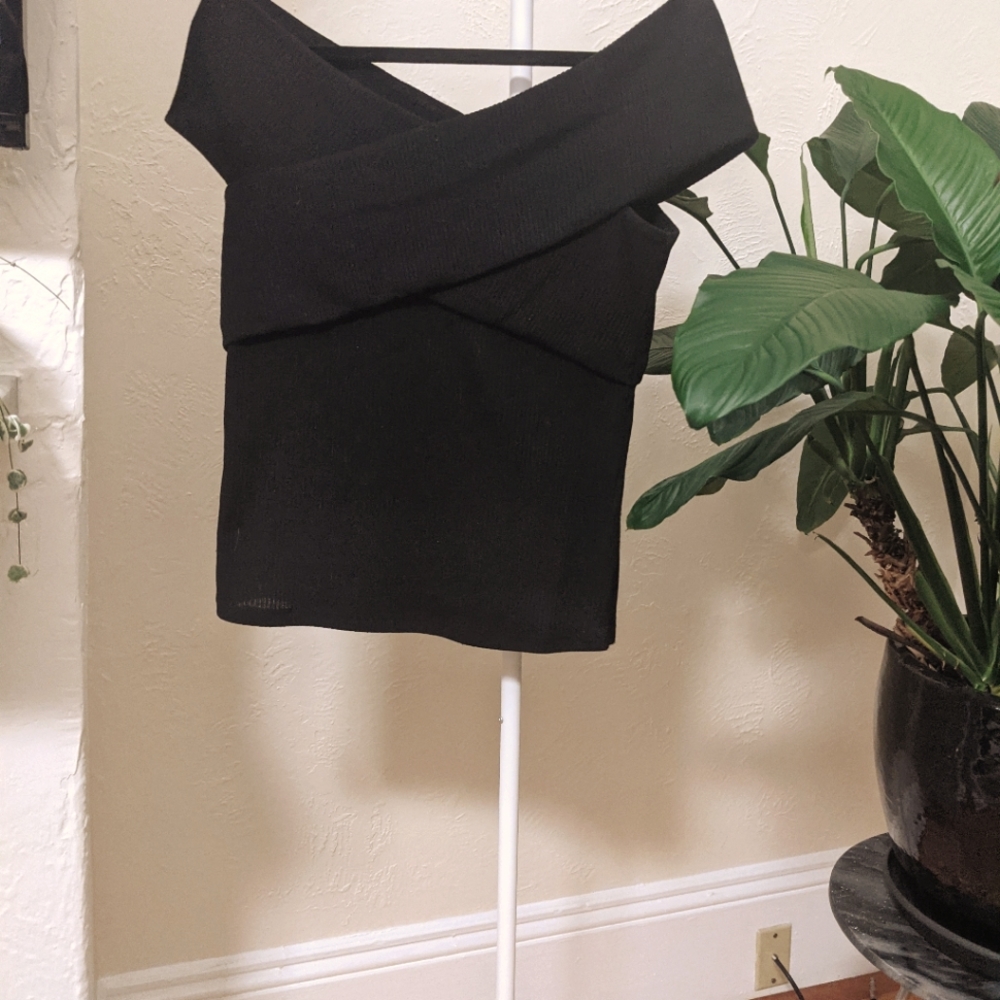Ribbed bandage top